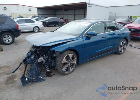 2025 Audi A6 E-Tron Premium Plus z USA, uszkodzony, nr VIN WAU2CAGH0SA019465